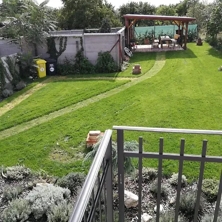 Guest house A Vinny Sklipek U Kozliku *